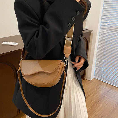 Women’s Vintage Saddle Crossbody Bag – Minimalist Underarm Shoulder Purse