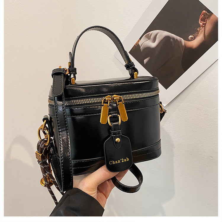Women’s Premium Vintage Bucket Bag - Retro Chic Top Handle Crossbody Purse for Stylish Casual Use